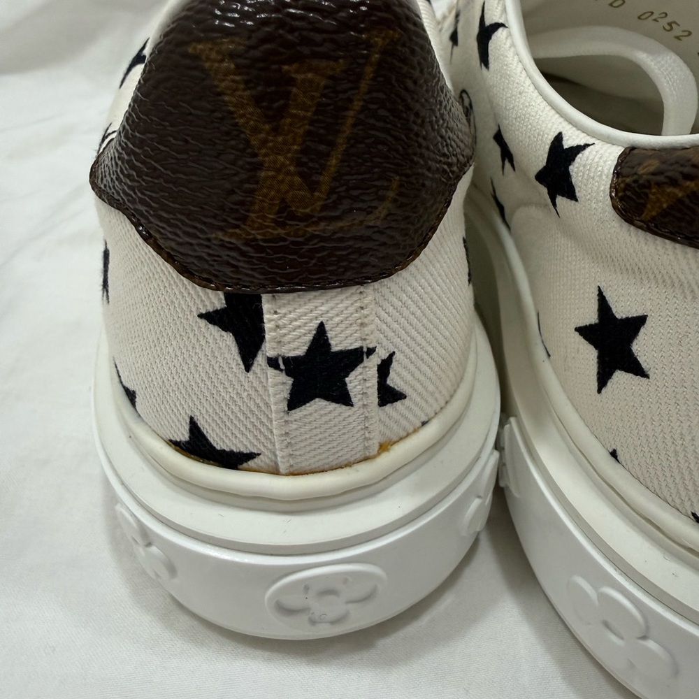 Louis Vuitton Time Out Sneaker - Picture 5 of 14